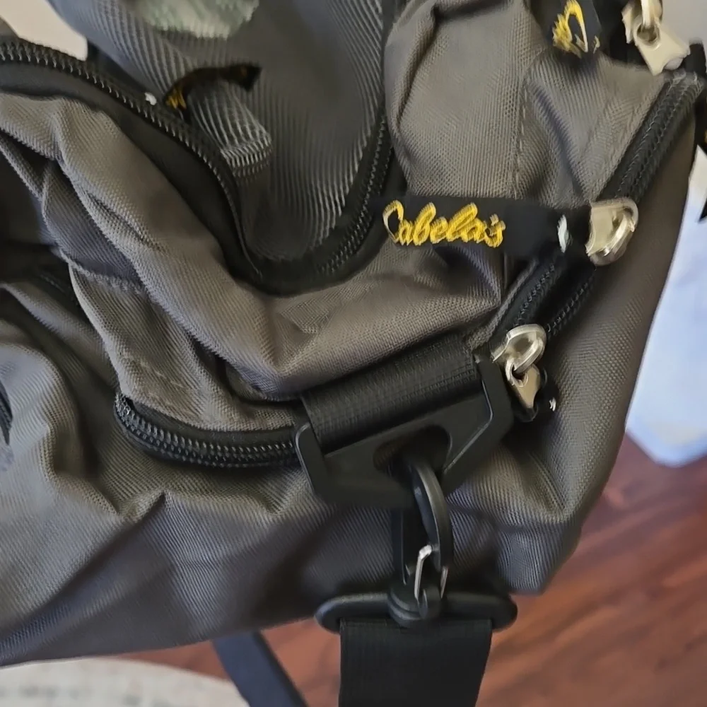 Cabela's Black Gray Weather Resist Gear Bag Sz 16